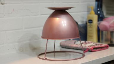 放入预热好的烤箱，中下层，155℃烘烤55分钟左右。烤好出炉后轻震几下然后倒扣在晾架上晾凉