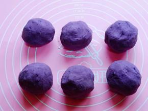 将面团分成6等份！