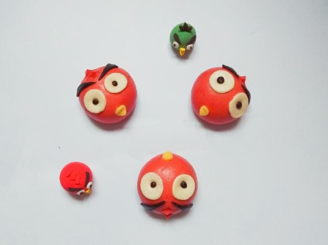 愤怒的小鸟（豆沙包）