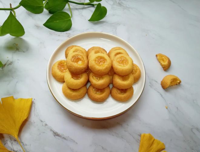 黄油果酱饼干