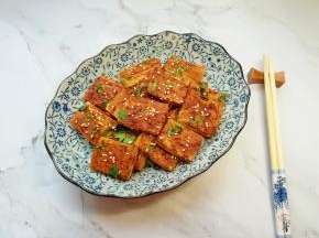 微甜带点辣味。