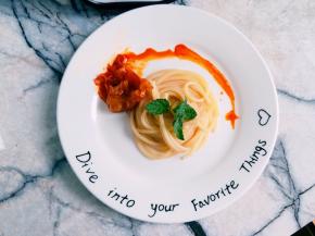 这是为了看的。