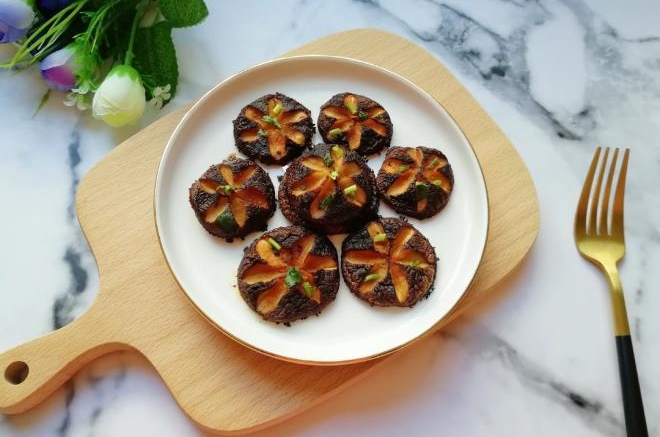 辣酱烤香菇