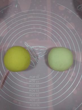 揉成光滑的面团