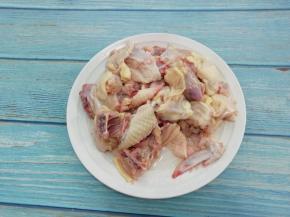 鸡买回来处理干净切成块