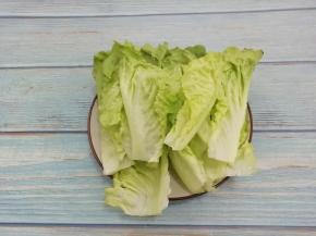 生菜用水洗干净