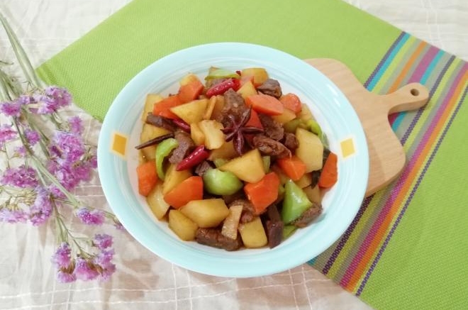 土豆烧牛肉