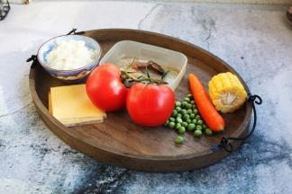 准备好所有食材。