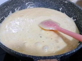 棉花糖全部融化。(切记全程小火)