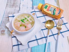 鲜美的虾滑菌菇汤就完成啦