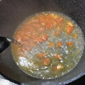 加入1.2升左右的开水。