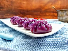 晶莹剔透的水晶饺子亮晶晶的就出锅了！