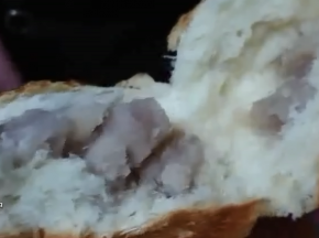 烤箱预热，上火195度，下火180度 15分钟左右