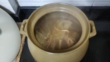 煲制时已经满屋飘香了