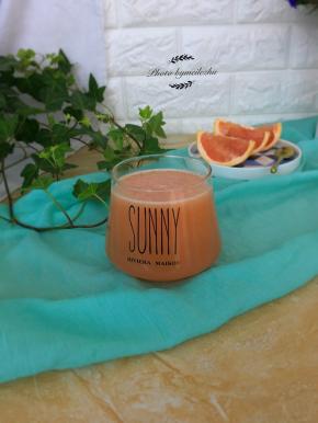 倒入杯中即可饮用。