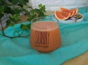 倒入杯中即可饮用。