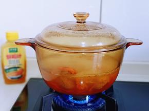 盖上盖子，煮15分钟。