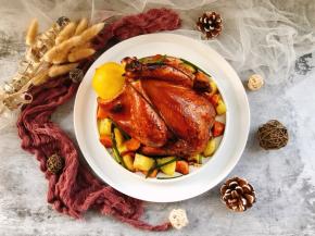 全家一起吃，开心过圣诞哦！