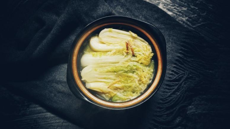 娃娃菜三文鱼头汤