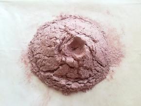 低筋面粉、红曲粉、泡打粉、盐混合过筛2次