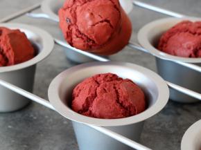 红彤彤的，看起来就喜气洋洋