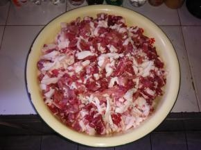 肥瘦混合均匀。