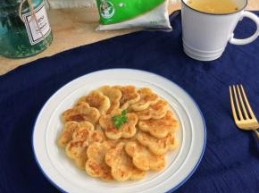 色泽金黄，口感软糯。