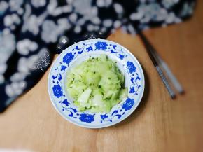 青蒜香味扑鼻佛手瓜脆嫩