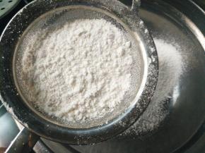 用20目筛子过筛