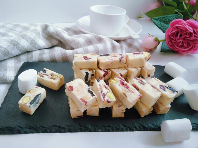 棉花糖版牛轧糖