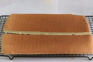 17、分割蛋糕，等分可以做2个，我是选择做一个高一点的，就大约4、6分了。