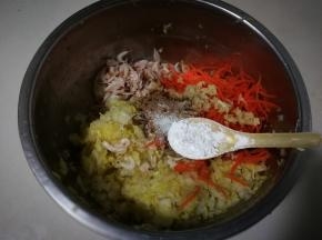 放入三勺玉米淀粉