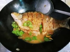 烧至泡椒变色