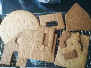 上色均匀后出炉冷却