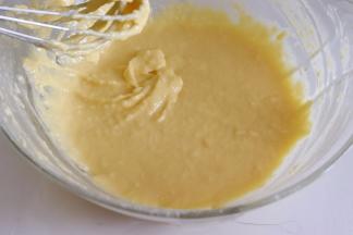 得到了椰蓉蛋黄糊。