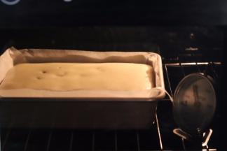 提前预热烤箱，170度35分钟。