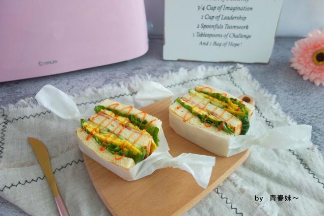 培根蔬菜三明治