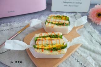 可以挤点番茄酱在上面做装饰