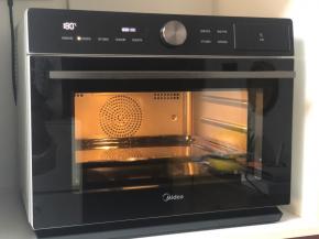 烤箱提前预热180度