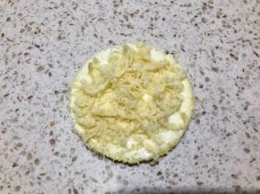 粘少许肉松