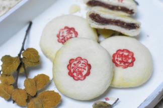 掰开后玫瑰的香味就迸发出来了