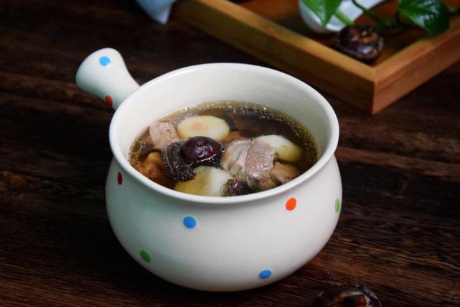 马蹄冬菇炖羊肉汤