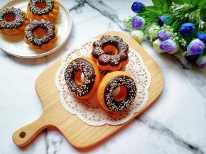 好漂亮的甜甜圈。