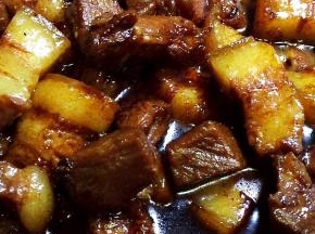 煮约1小时，收浓汤汁