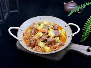 盛出装盘，撒上葱花。