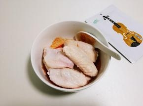 放入鸡中翅