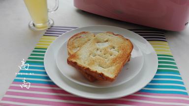 这是第二次压的图案，KITTY猫图案的，直级酥香可口哟。