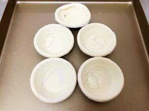 蛋挞皮提前取出解冻一会儿