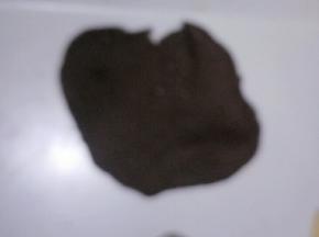 把奥利奥面团擀成厚度为1mm的薄饼