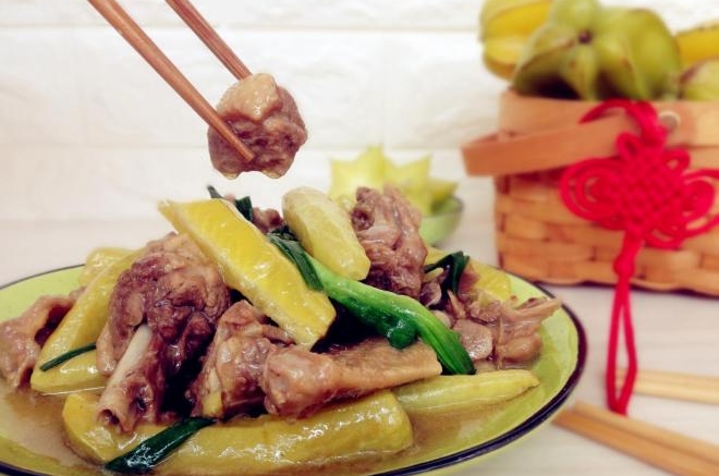 杨桃焖鸭